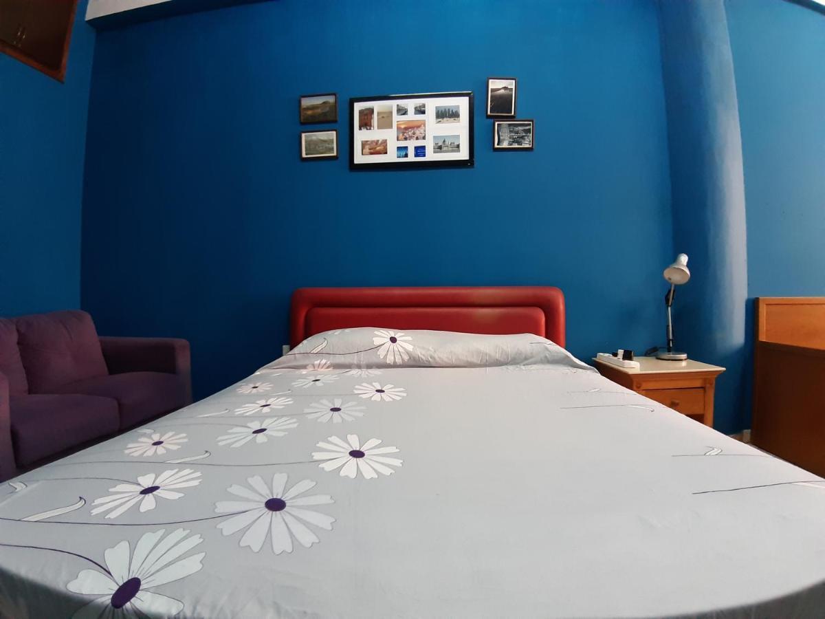 Studio Blu Xylophaghou Luaran gambar
